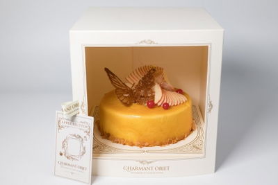 CHARMANT OBJET