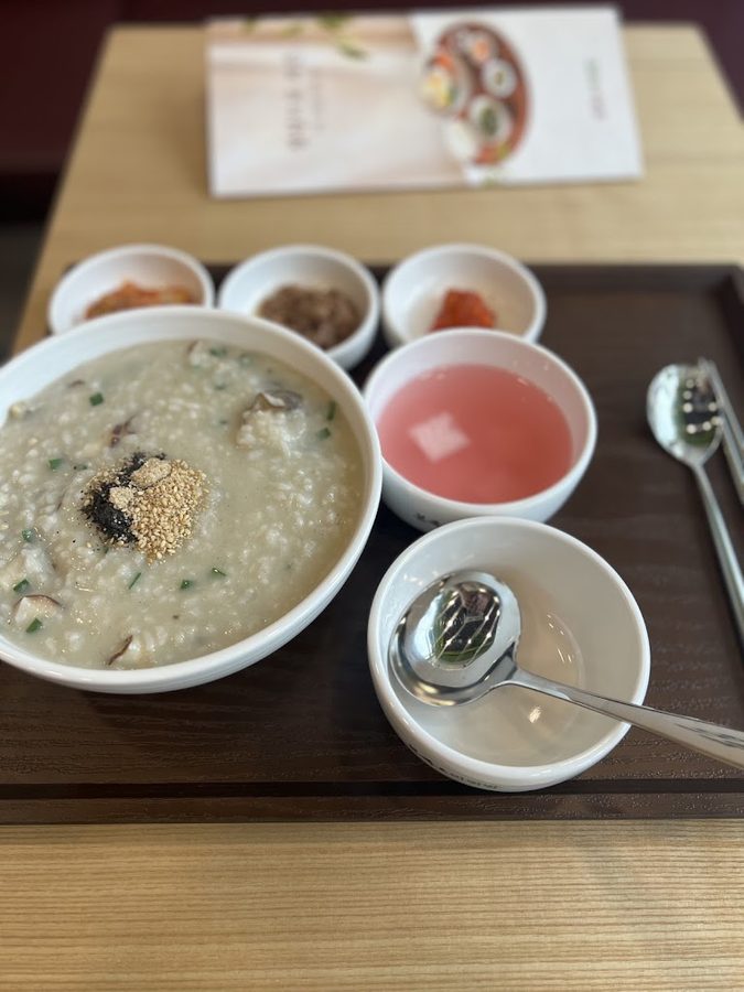 本粥拌飯 春川市廳店