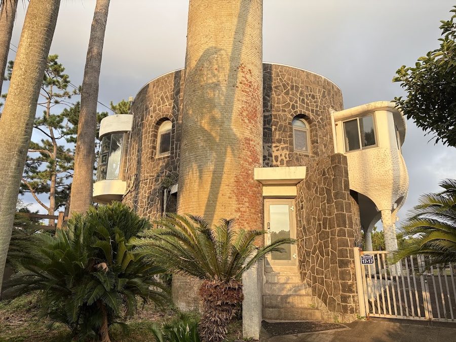The Castle of Shell