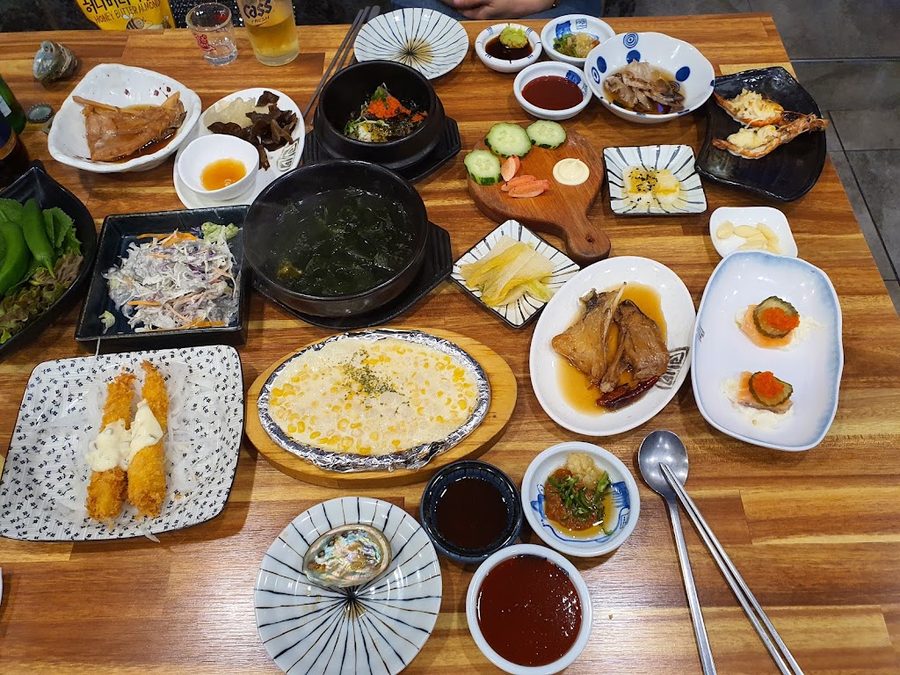 Jayeonsan Gadeok Hoetjip