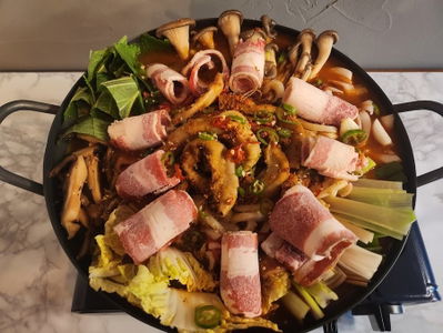 빨간맛 곱창전골 전문점