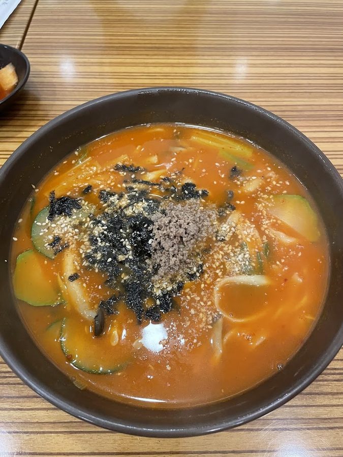 Bangbae-dong Jang Kalguksu & Mandu