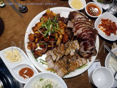 Hongdae Kalguksu & Jokbal Sadang Branch