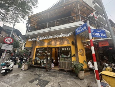 Hanoi Croissant & Coffee