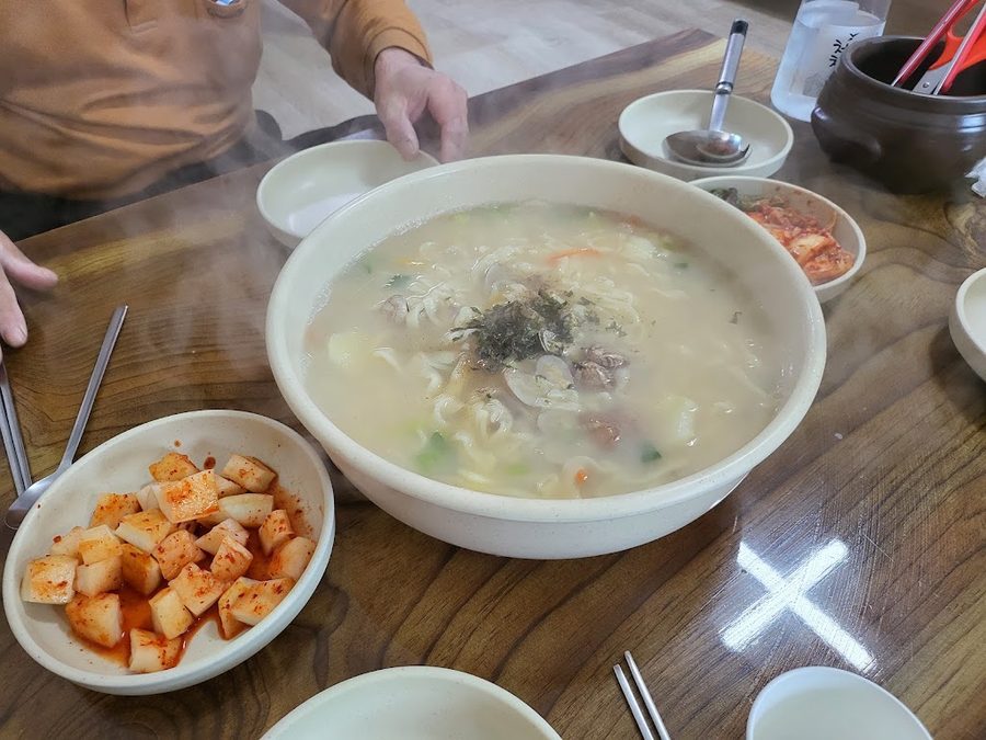 시골칼국수