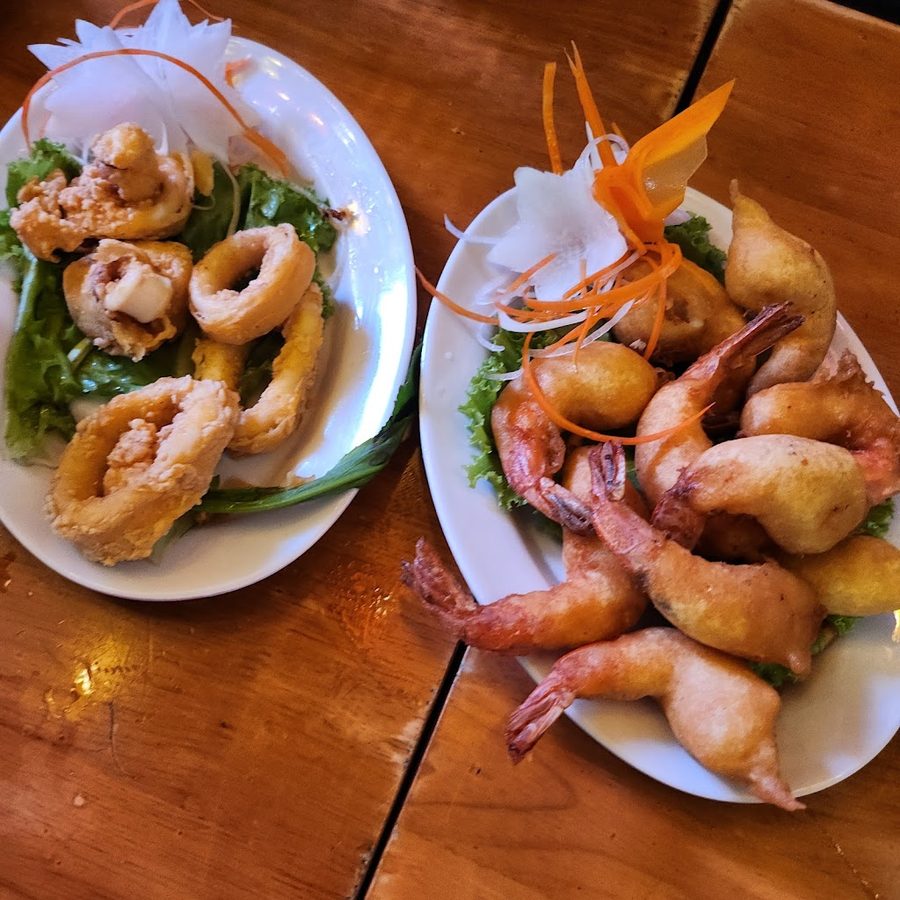 Tôm's Bar
