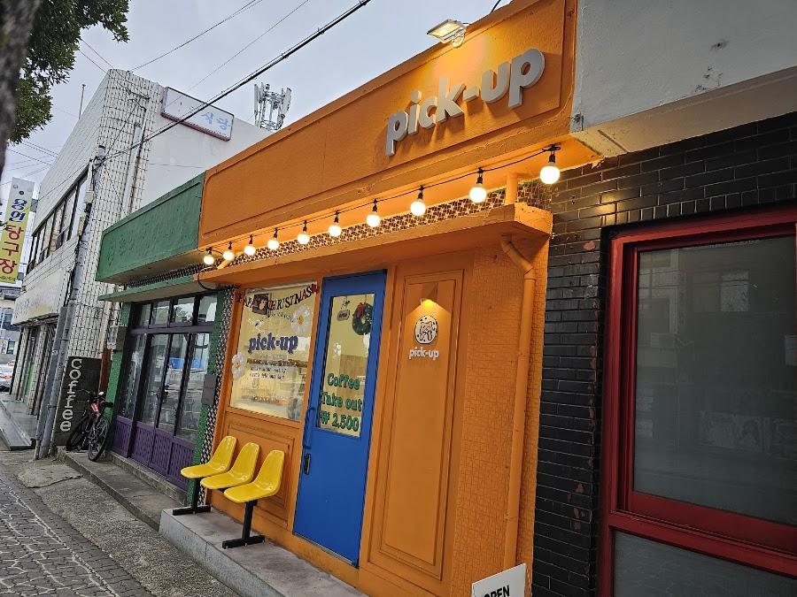 Pick Up Cafe