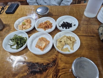 Kongkkakji Kongnamul Gukbap