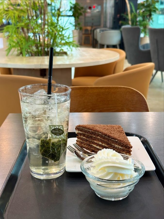 Cafe Brahms