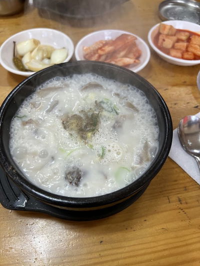 Keun Mam Halmae Sundae Guk Bae Bong Sageori Branch