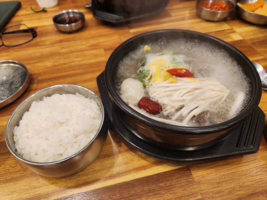 청우미담이바구양지국밥