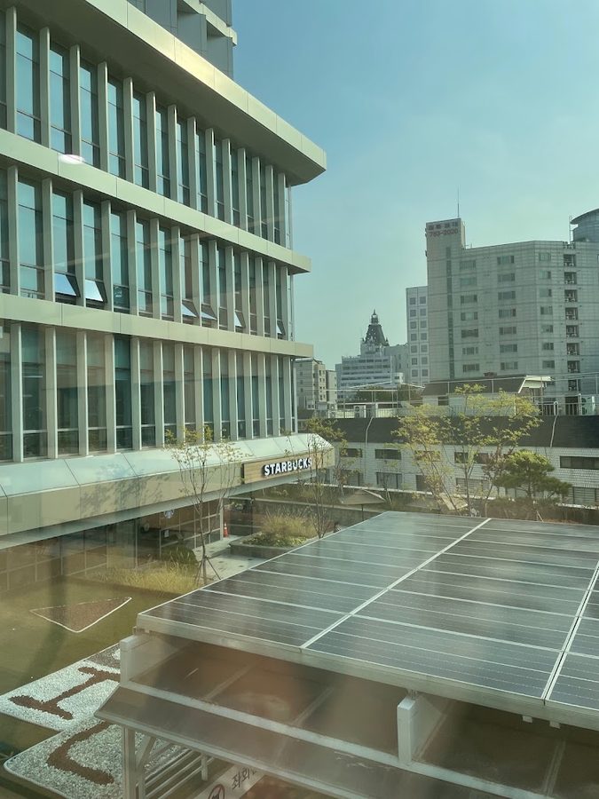 Starbucks Seoul National University Dentistry Hospital