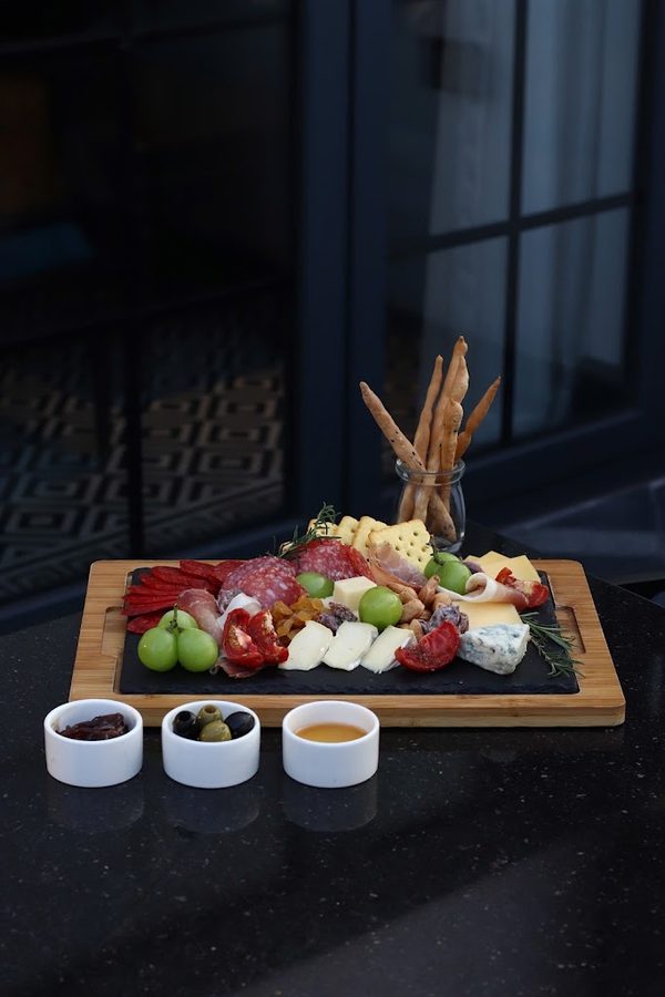 Botan Bar & Dine - Rooftop Bar