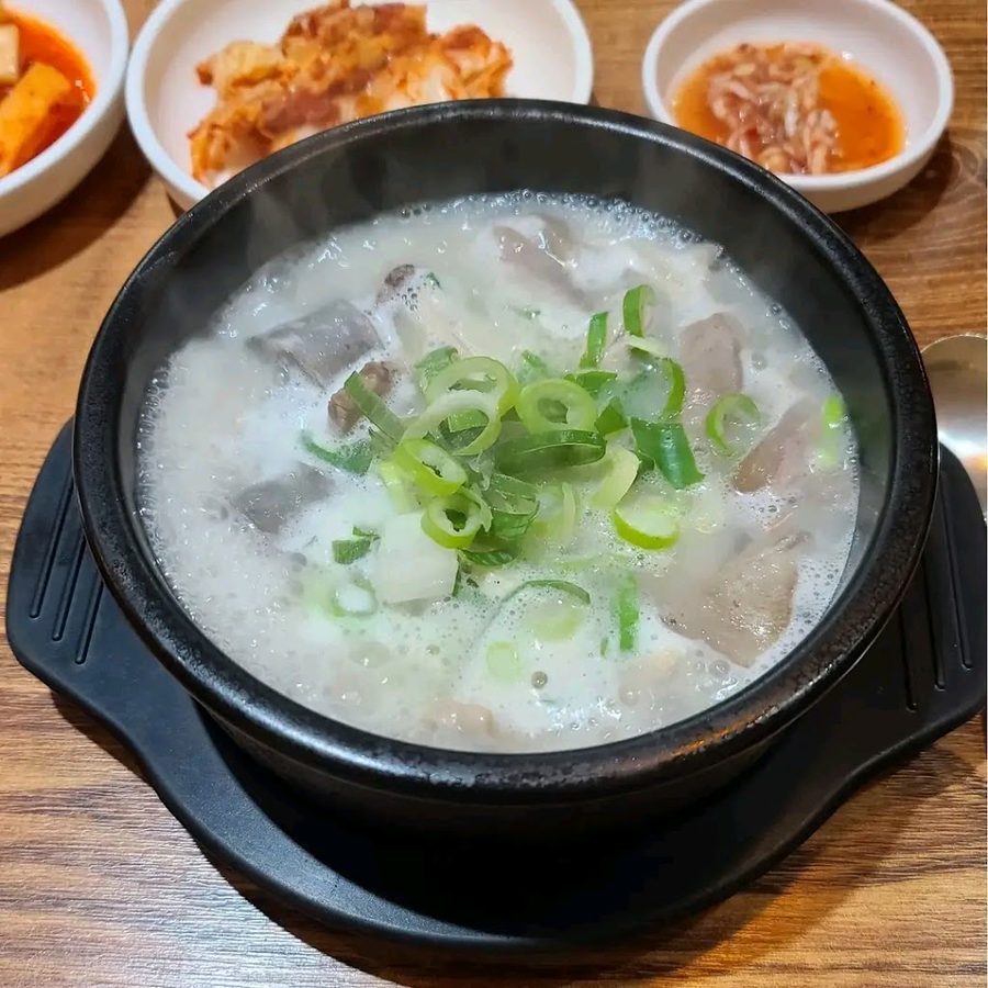 돈복순대국