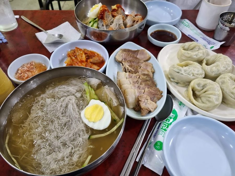 Dongbu Myeonok