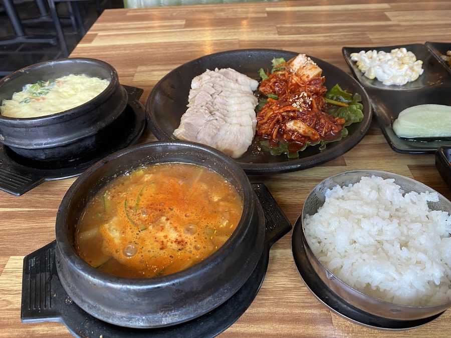 Yau Bossam Jokbal