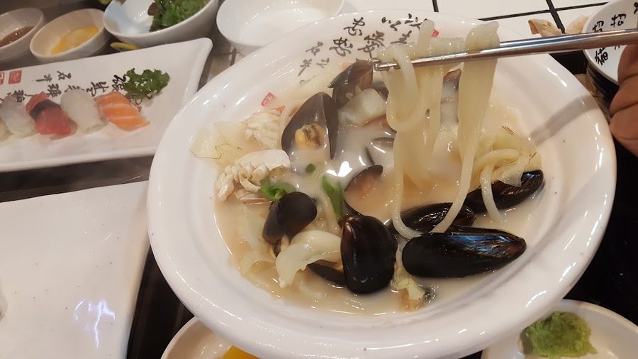Sinhwajeong Sushi Conveyor Belt Sushi