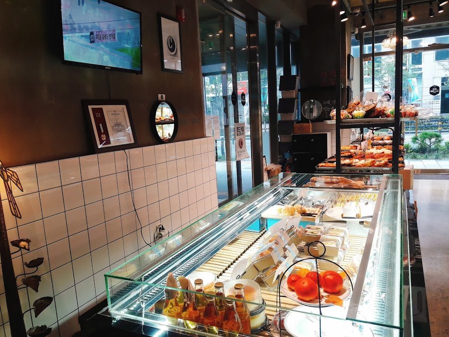 Cafe