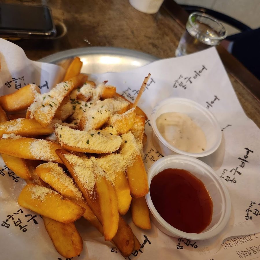 Apgujeong Bonggu Beer
