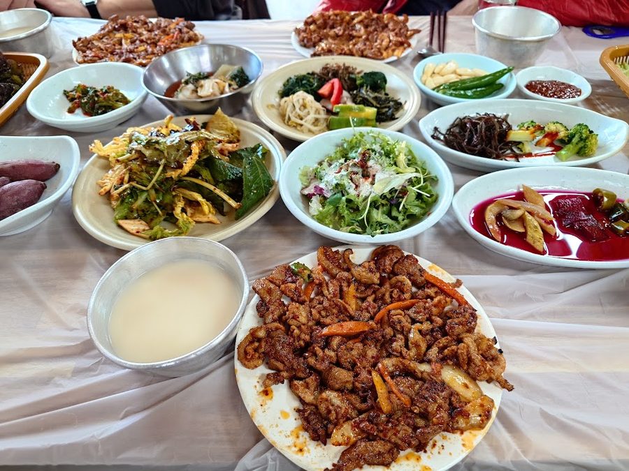 Cheongsachorong Garden