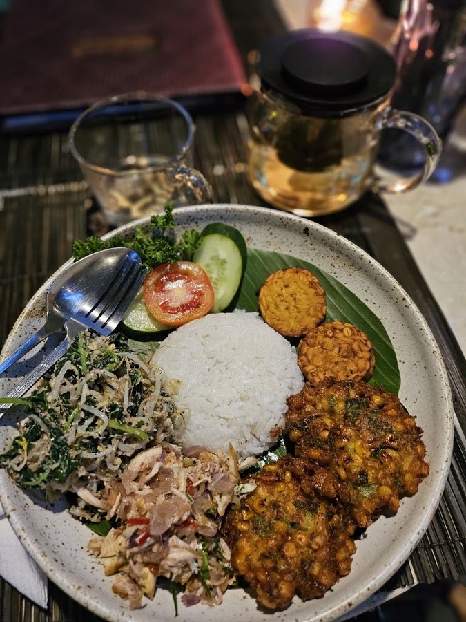 By The Garden - Home Cooking at Puri Cantik