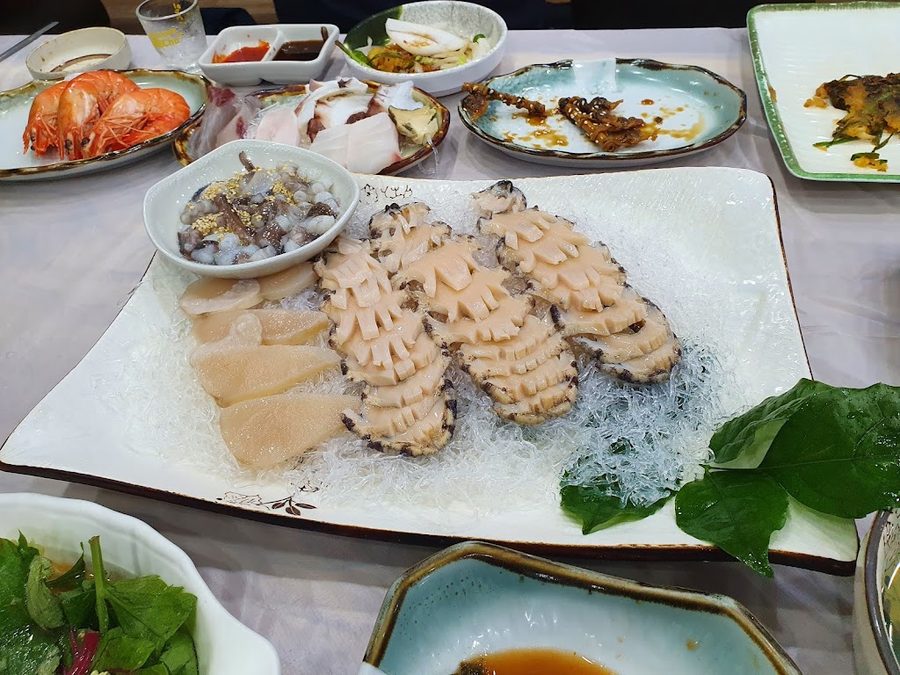 Jinbok Hoe Center
