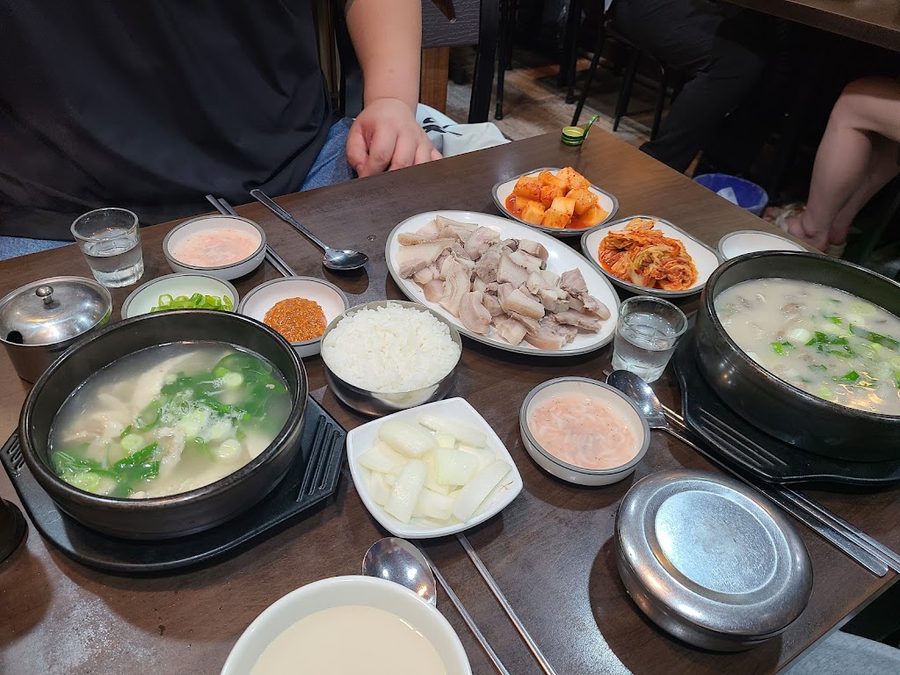 Byeongcheon Hwangtobang Sundae Sillim 2nd Branch