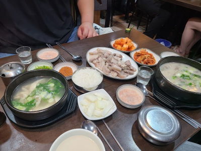 Byeongcheon Hwangtobang Sundae Sillim 2nd Branch