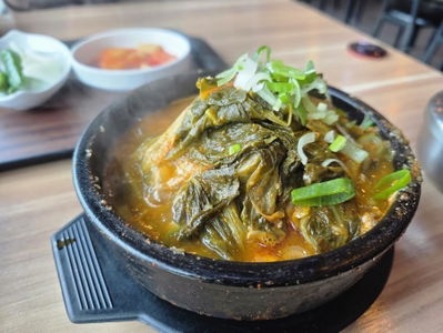 신평뚝배기 산동점