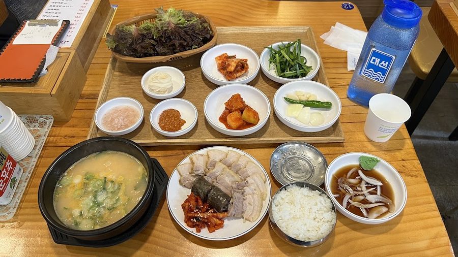 Mokchon Dwaeji Gukbap