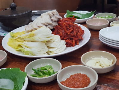 Seonbichon Bossam