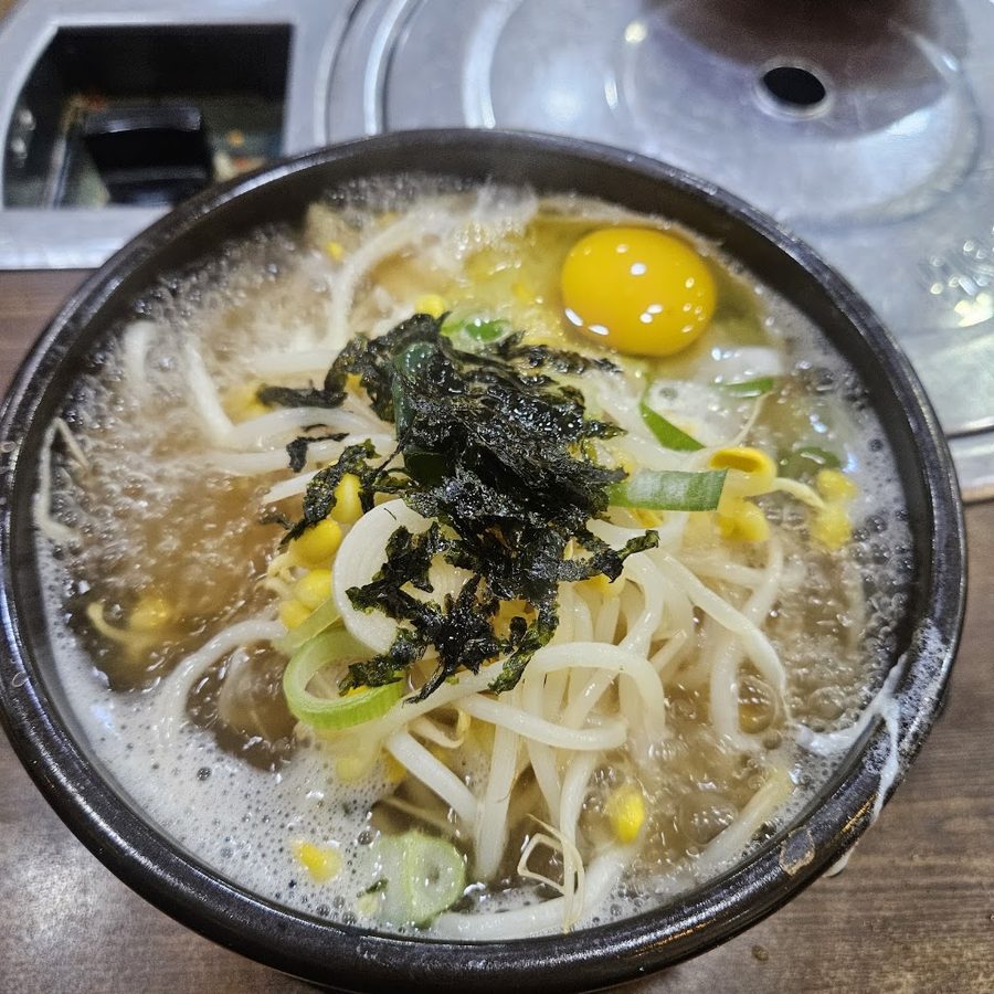 Kongsim Jeonju Jongga Kongnamul Gukbap