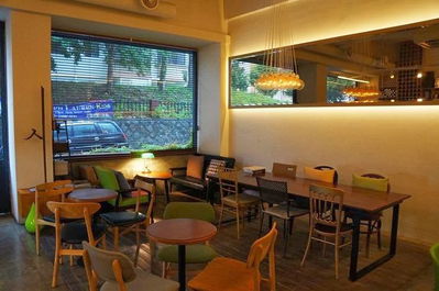 Cafe Cocoon