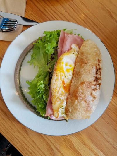 Cafe
