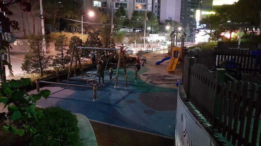 Eungsam Children's Park