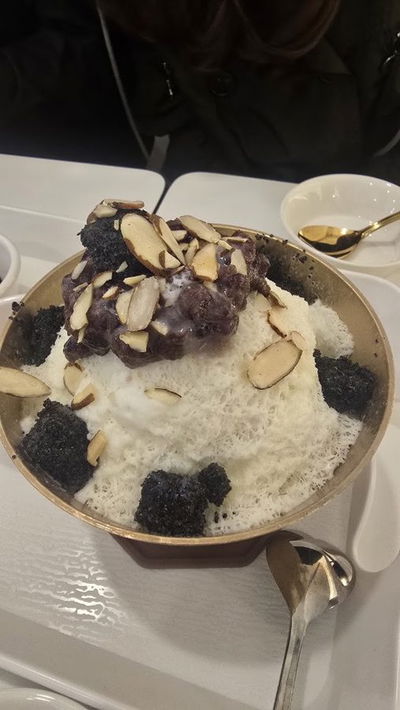 Wonjo Gongju Tteokjip IFC Mall Branch