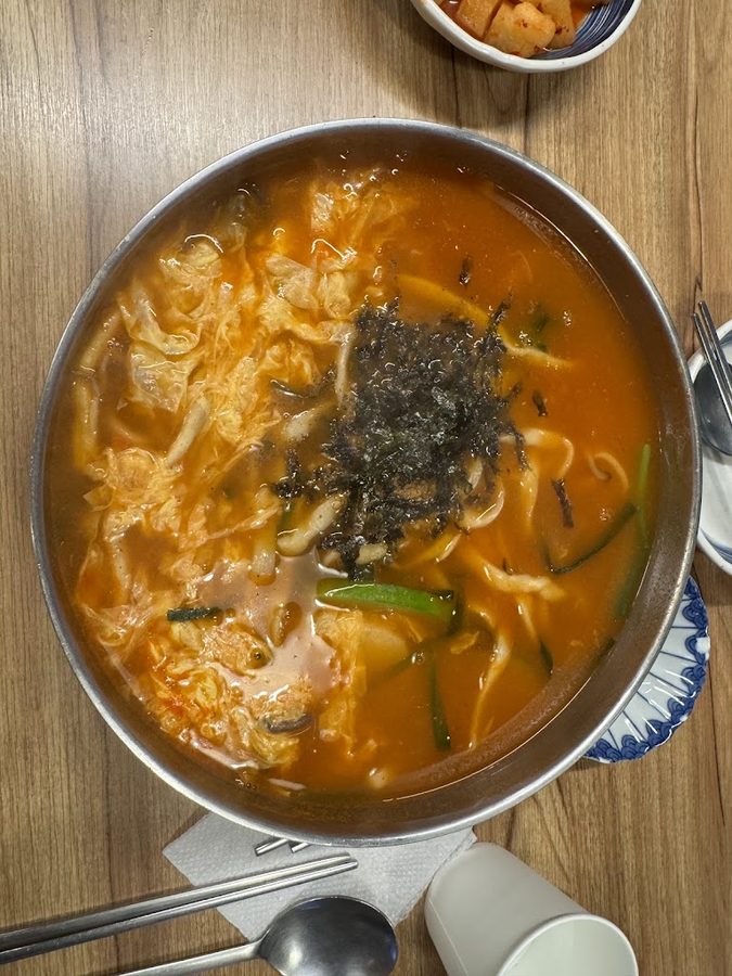Dongil Jang Kalguksu