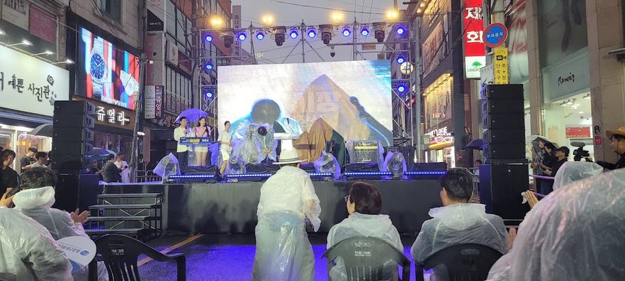 Yeongilman Chingu Night Market