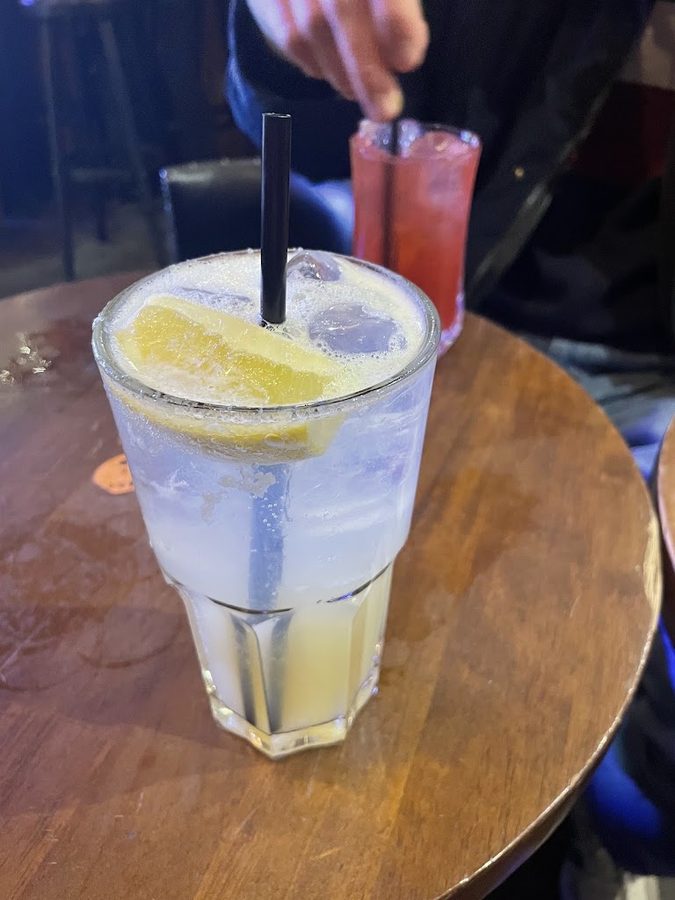 RoadHouse Bar
