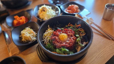 덕진헌