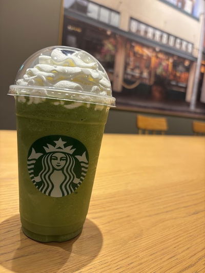 Starbucks Coffee - LaLaport Fukuoka