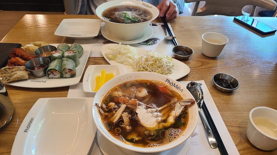 Pho Mein Guui Plaza Branch