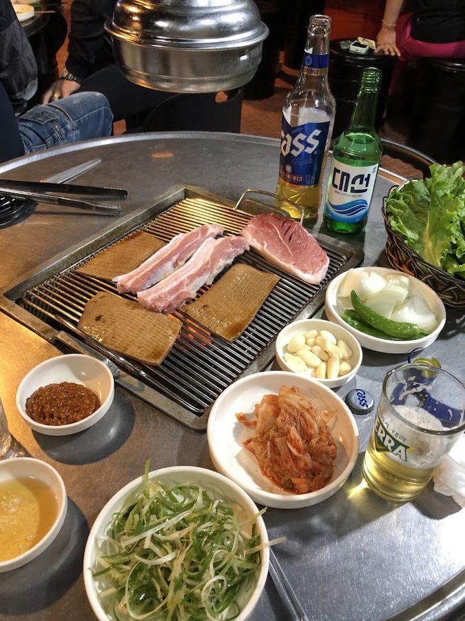돼지생고기와 껍데기