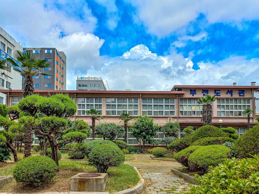Bujeon Library