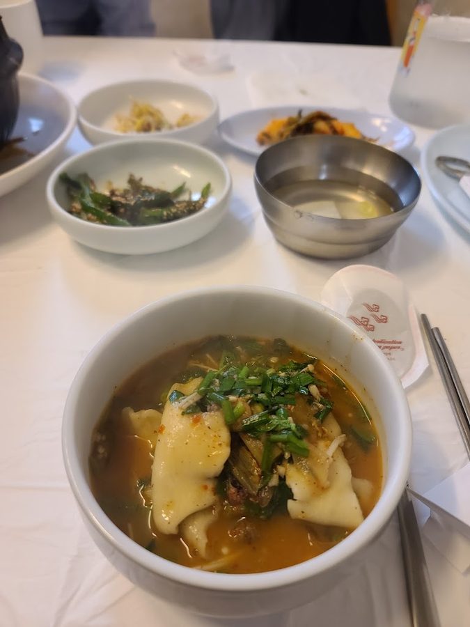 Jeonju Omogari Ttukbaegi