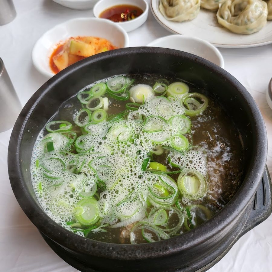 Hamheung Bonga Myeonok Munjeong Branch