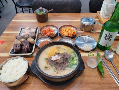 계경순대국