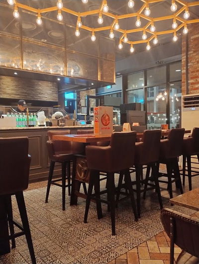 Paulie's Brick Oven Pizzeria