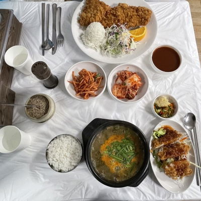 羅谷食堂