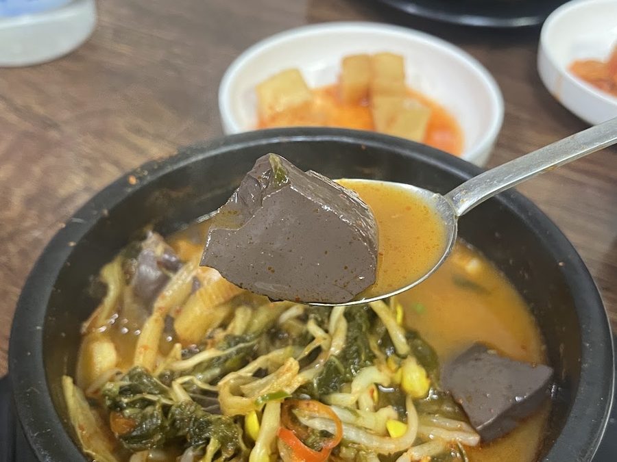 市場ソルロンタン